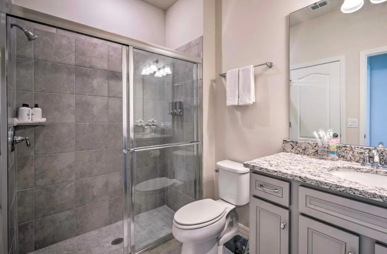 New! Luxury Solterra Resort Home, Disney World Family Retreat Vacation Davenport 0*,